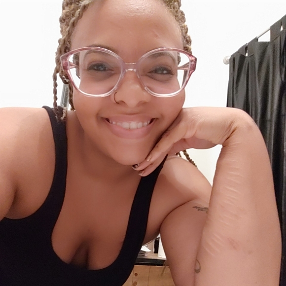 Meet The Posher - Picture 5 of 9